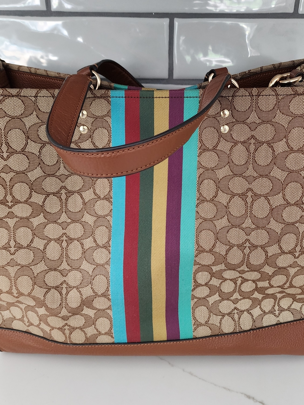 Coach Dempsey Tote 40 - Signature Jacquard Stripe & Leather Patch - Picture 6 of 16